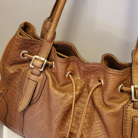 Antonio Melani Brown Weekender Bag - Picture 3 of 10